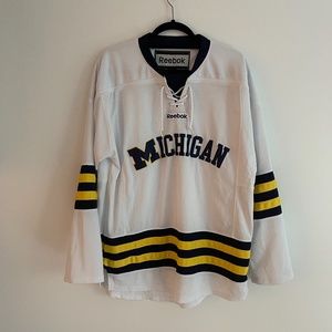 Reebok Michigan Hockey Jersey | Size Small